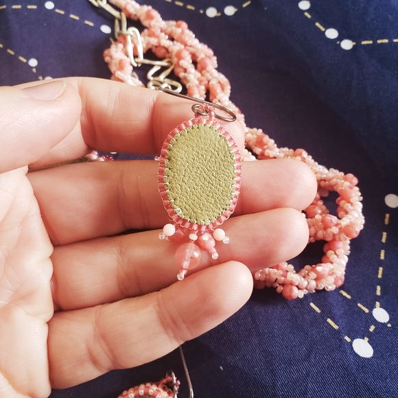 One of a kind handmade flamingo beads set - Picture 6 of 7